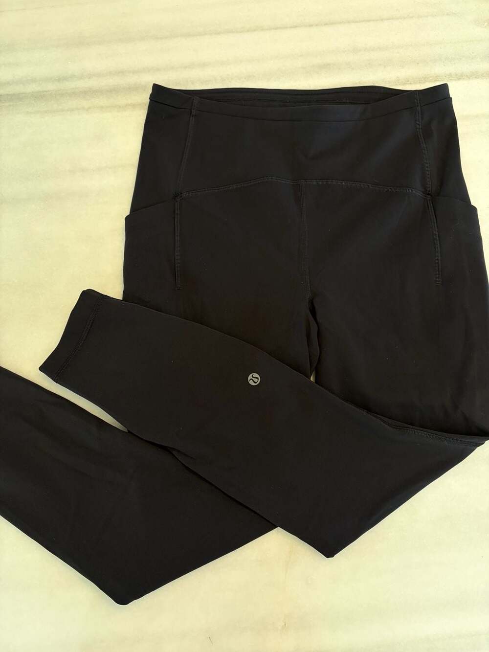Lululemon Power Thru High-Rise Tight Black Leggings